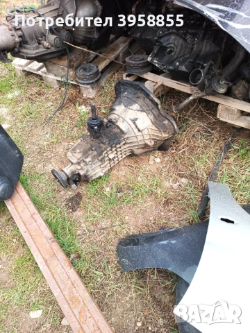 Здравейте продавам скорости за Форд транзит 2.5td