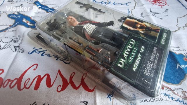 NECA action figure Hitman Agent 47, снимка 7 - Колекции - 45195207