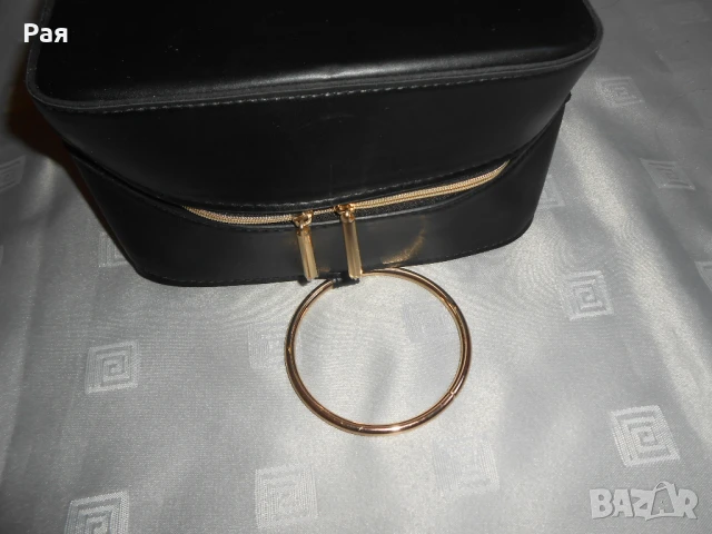 Козметична чанта LIERAC