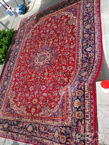 Ръчно тъкан вълнен персийски килим.Произход Иран., снимка 2 - Килими - 45493145