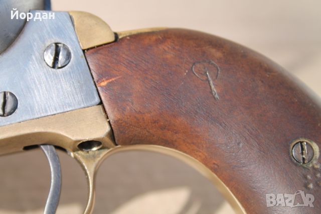 Действаща реплика на Колт револвер, снимка 18 - Колекции - 45480260