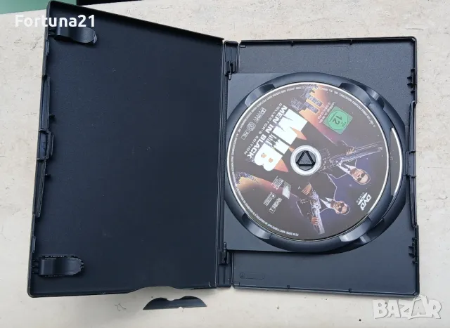 Man in Black 2x DVD, снимка 2 - DVD филми - 50242527