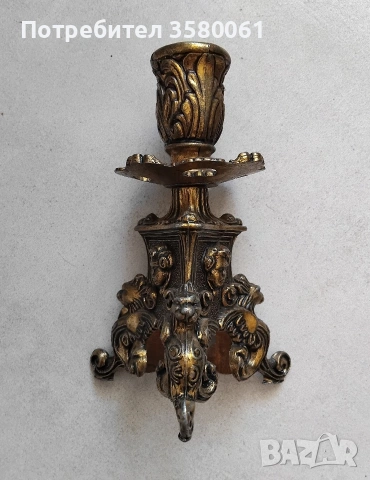 Антична свещник