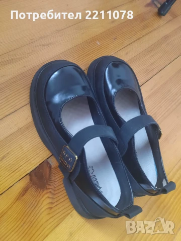 Обувки , снимка 4 - Детски обувки - 50475465