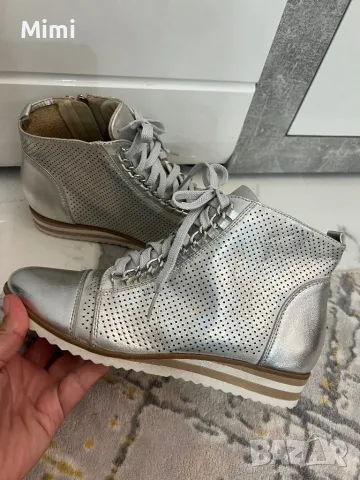 Нови!!!Перфорирани боти сребристи 38, снимка 6 - Дамски боти - 50424429