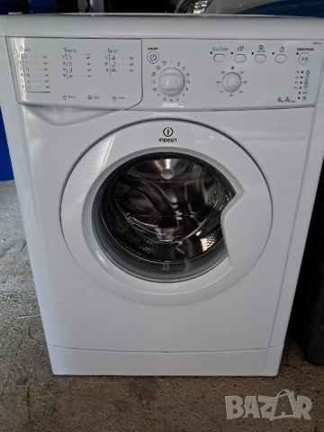 Продавам пералня Индезит