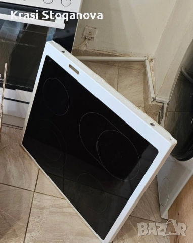 Стъклокерамичен Плот Electrolux , снимка 2 - Котлони - 54042213