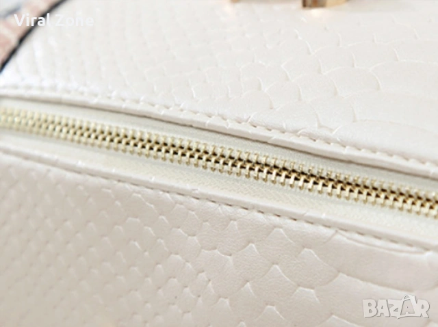 Дамска чанта с декорация , снимка 11 - Чанти - 53290031