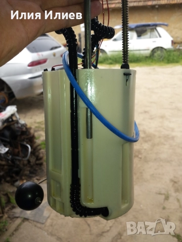 помпа в резервоара алфа 156 2.4 jtd, снимка 4 - Части - 52435471