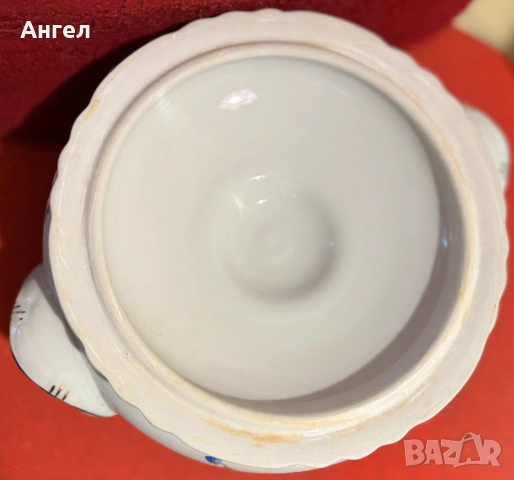 Емблематичен български порцеланов сервиз , снимка 2 - Сервизи - 53659203