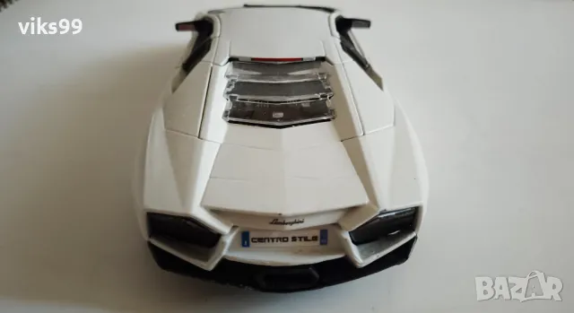 Bburago Lamborghini Reventon - Мащаб 1:24, снимка 6 - Колекции - 47944092