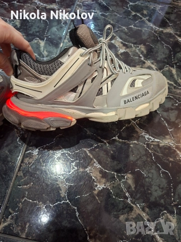 Balenciaga track grey led , снимка 2 - Маратонки - 53750451