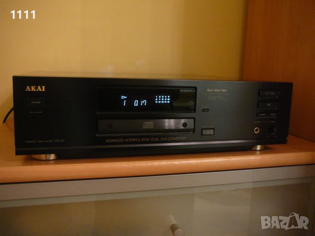 AKAI CD-37, снимка 2 - Ресийвъри, усилватели, смесителни пултове - 45629594