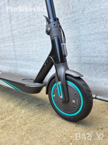 Mi Electric Scooter Pro 2 Mercedes AMG F1 Team Edition, снимка 7 - Велосипеди - 53442730