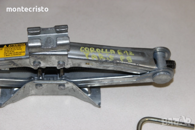 ✔️Оригинален крик Toyota Corolla E12 E120 (2002-2007г.) 0911102040 / 09111-02040 Тойота Корола, снимка 3 - Аксесоари и консумативи - 51686717