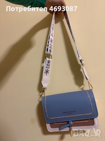 Дамска чанта, снимка 5 - Чанти - 52907056