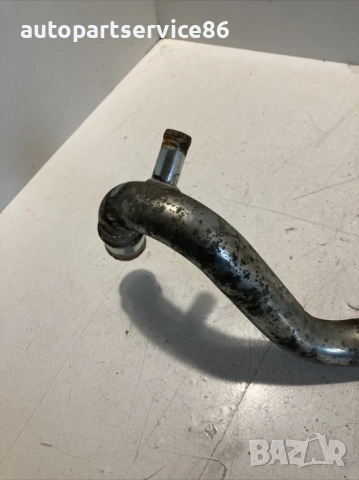 Маркуч за воден охладител за Volvo C70 2.4 Бензин (2008) , снимка 3 - Части - 54021356