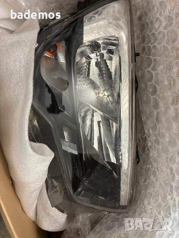 Фарове за Опел комбо 2021 година