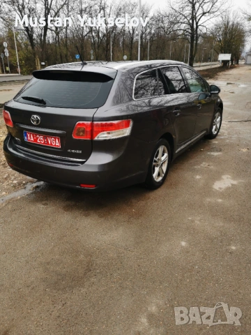 Toyota avenssi 2.0 d4d, снимка 4 - Автомобили и джипове - 53191892