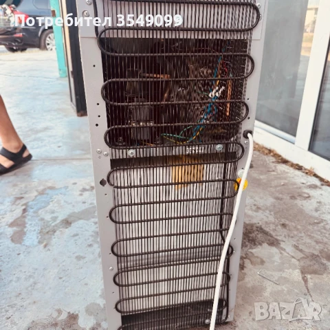 Диспенсър за вода с коммпресор, снимка 2 - Други - 51024193