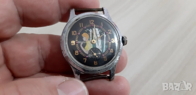 Рядък Руски механичен часовник Нева, снимка 6 - Антикварни и старинни предмети - 52674039