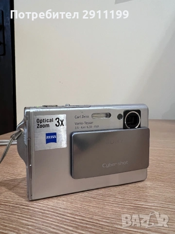 Фотоапарат Sony 5,1 Mp с подаръци