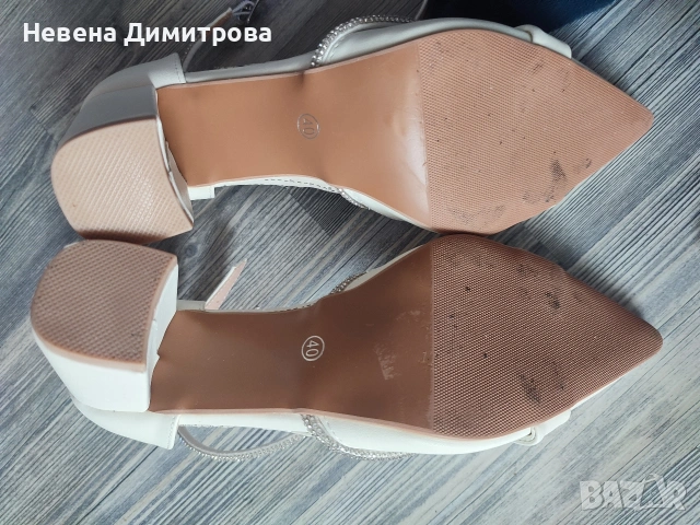 Бели сватбени обувки/ сандали с дебел ток размер 39-40, снимка 5 - Сандали - 54213872