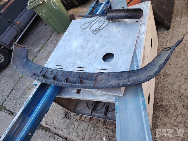 Спойлер за под предна броня на Фолксваген WV, снимка 3 - Части - 53112001