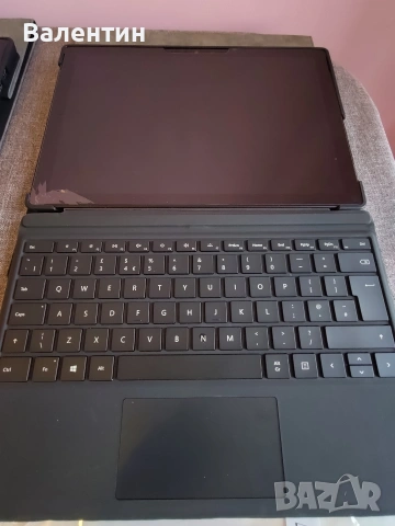 Microsoft Surface Pro 7 , i5-1035G4 CPU-8GB RAM-256GBSSD, С ПУКНАТО СТЪКЛО, всичко работи, КОМПЛЕКТ, снимка 2 - Лаптопи за работа - 52595364