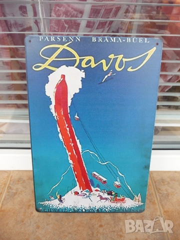 Метална табела разни Давос ски курорт Източни Алпи Швейцария лифт спускане зимен луксозен дестинация