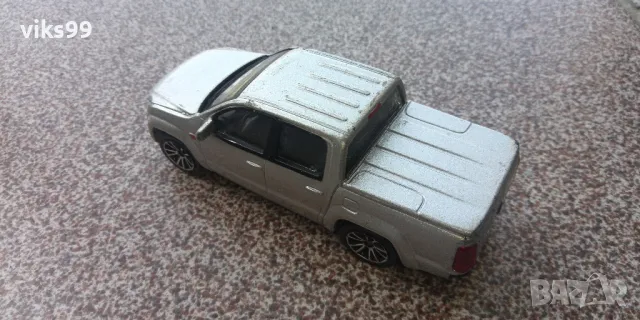 VOLKSWAGEN AMAROK Bburago - Мащаб 1:43, снимка 2 - Колекции - 48932865