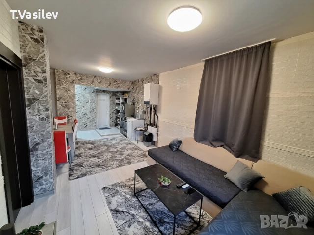 Тристаен апартамент | Широк център | Благоевград, снимка 4 - Апартаменти - 53877936