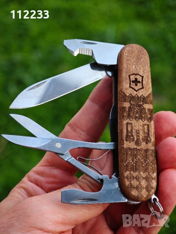 Victorinox Companion Wood Swiss Spirit Limited Edition 2023, снимка 4 - Ножове - 53667481