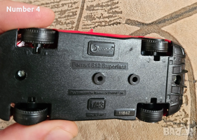 Колички Ferrari Burago 1/43, снимка 8 - Коли, камиони, мотори, писти - 54155711