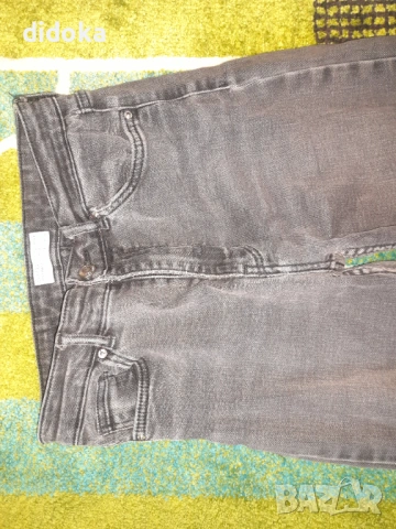 Дънки bershka , снимка 5 - Детски панталони и дънки - 53476978