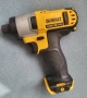 12 волтов импакт DeWalt DCF815. Оригинален, 107 нютона, 45€ (цената е крайна!), снимка 1