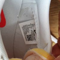 Маратонки Nike W Blazer low platform, снимка 4 - Маратонки - 45684060