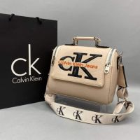 Чанти Calvin Klein, снимка 1 - Чанти - 45648478