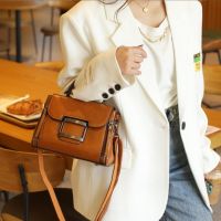 Малка дамска чанта от естествена кожа Brown 1221, снимка 8 - Чанти - 45353191