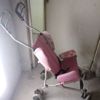 Лятна количка сгаваема , снимка 3 - Детски колички - 45298420