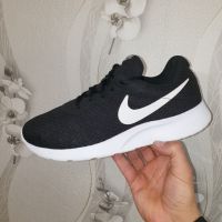 оригинални маратонки  NIKE TANJUN номер 43,5-44, снимка 11 - Маратонки - 40282480