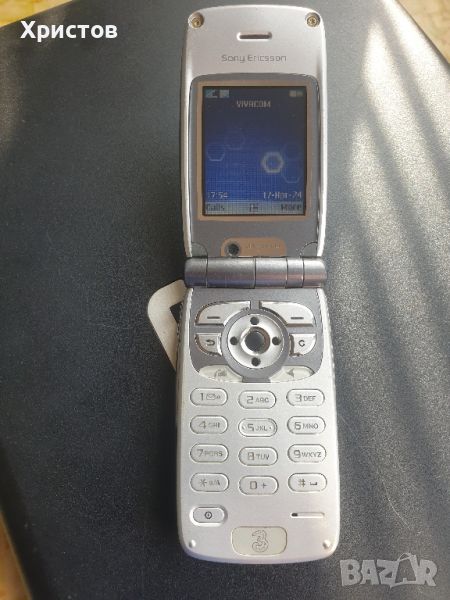 Продавам Sony Ericsson Z1010- работещ, снимка 1