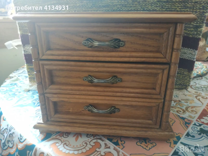 Кутия, малко скринче за бижута. , снимка 1