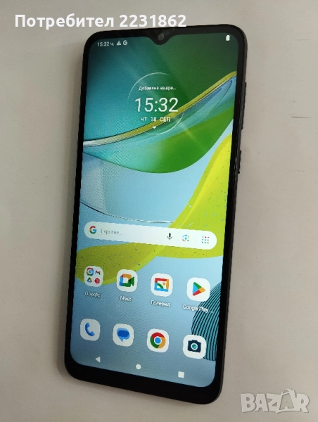 Motorola Moto E13 -Като нов, снимка 1