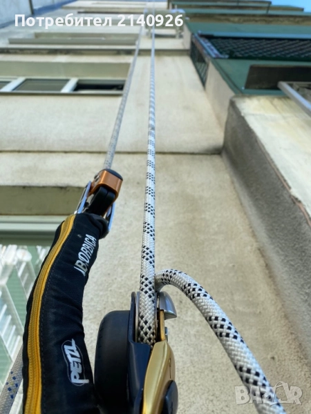 Алпинисти/ работа на високо, снимка 1