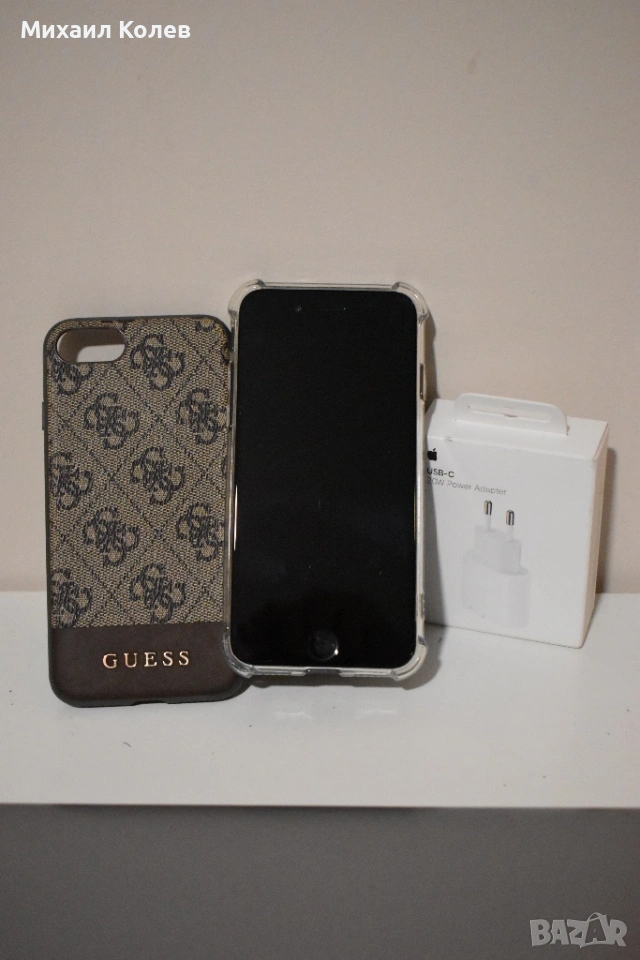 iPhone SE 2020 (128GB), снимка 1