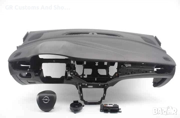 Astra K / Табло/ бегове/ колани. Комплект, снимка 1