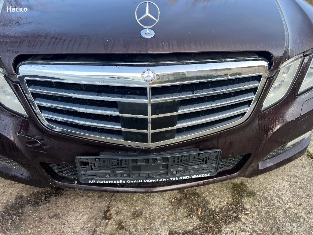 Решетка с дистроник Mercedes w212 Distronic , снимка 1