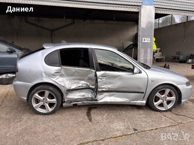 Сеат Леон 1.9 тди 130 коня 2007, снимка 4 - Автомобили и джипове - 53346349