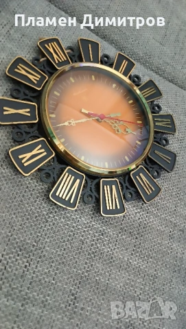 Съветски стенен часовник Янтра, снимка 3 - Стенни часовници - 51386901